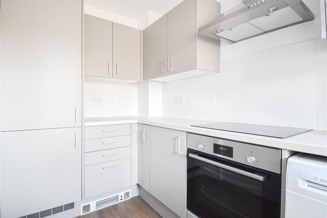 1, Gardner Drive, Bishop Stortford photo 3