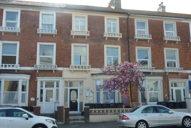 1 bed flat to rent in Dorchester Road, Weymouth DT4