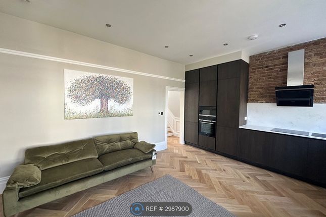 B Frithville Gardens, London photo 4