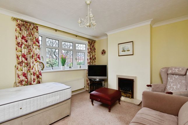 14, Grig Place, Stoke-on-Trent photo 3