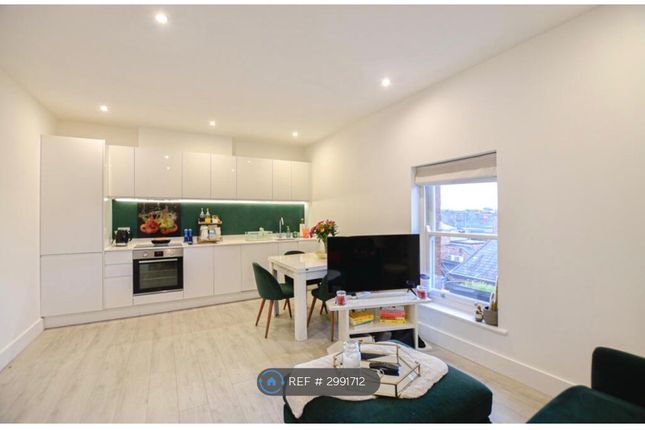 Apartment, Cheadle House Mary St, Cheadle photo 2