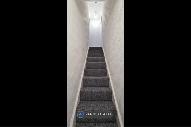 Runcorn photo 3