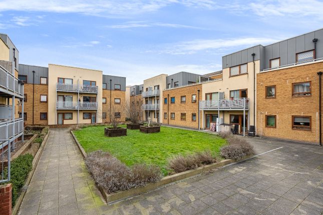 Thumbnail Flat to rent in Serenity Court, Evelyn Walk, Greenhithe