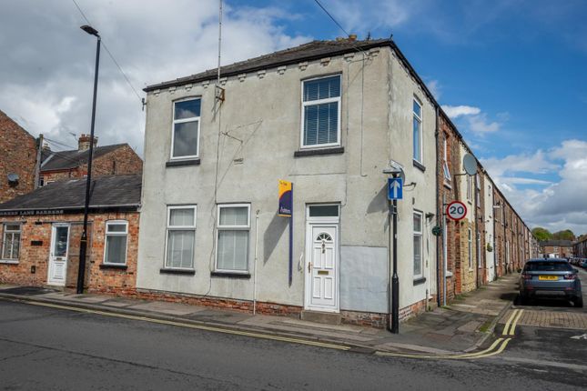 Flat for sale in Gladstone Street, Acomb, York