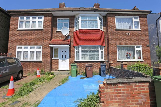 Thumbnail Terraced house to rent in High Road, Chadwell Heath