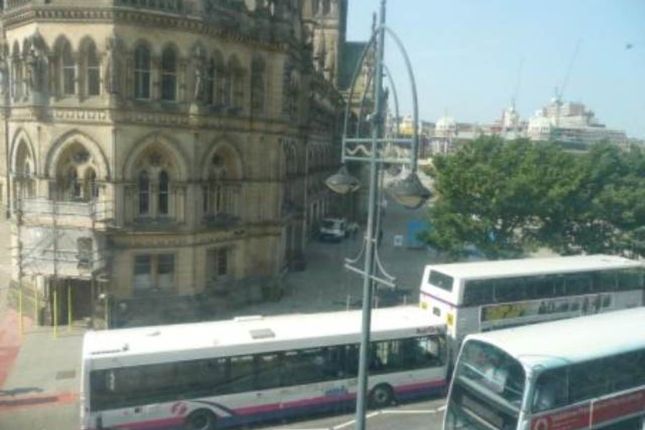 206, Landmark House, Bradford photo 3