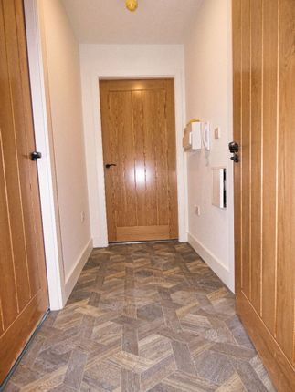 Apartment 9 Lyons Grove, Stoke-On-Trent photo 4
