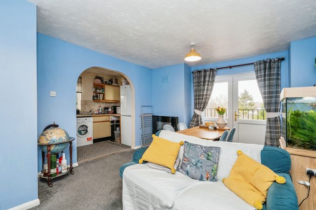 Flat for sale in Compass Point, Fareham