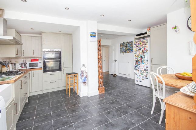 22, Rushington Lane, Southampton photo 4