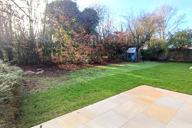 6, The Spinneys, Enstone photo 2