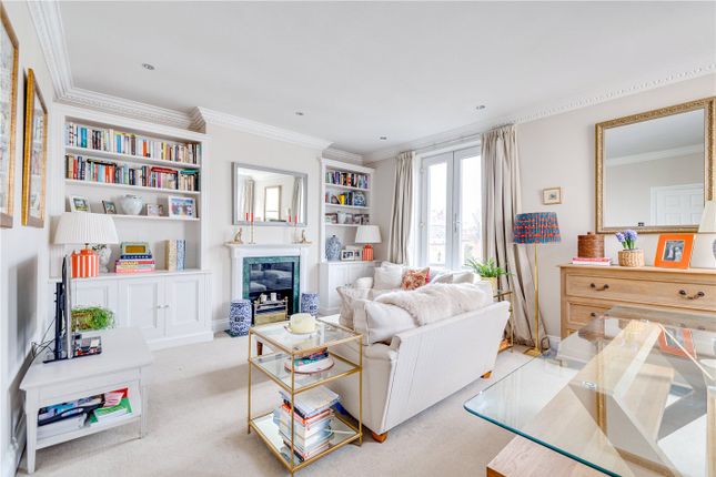 Thumbnail Flat for sale in Whittingstall Road, Fulham, London