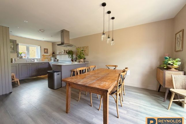 2, Baddlesmere Drive, West Malling photo 4
