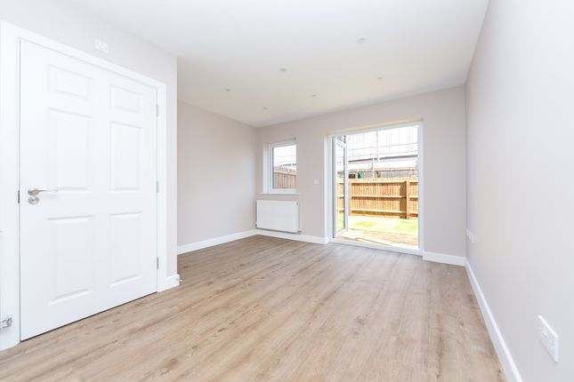 Thumbnail Semi-detached house to rent in Osprey Place, March, Cambridgeshire