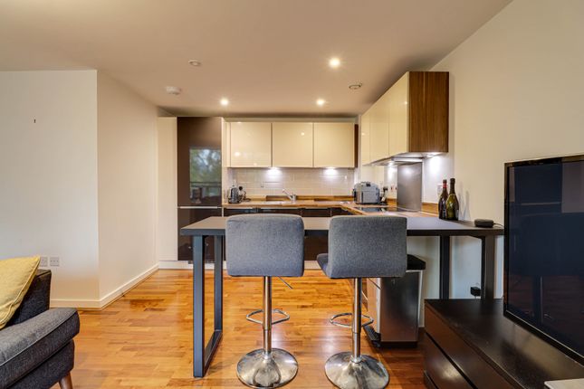Newsom Place, St. Albans photo 3