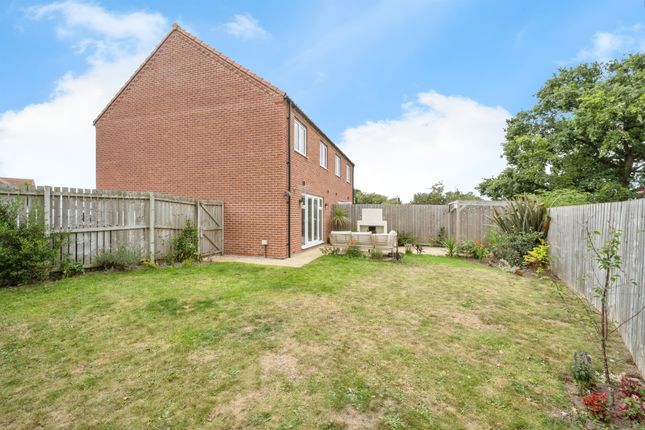 23, Archer Drive, DONCASTER photo 2