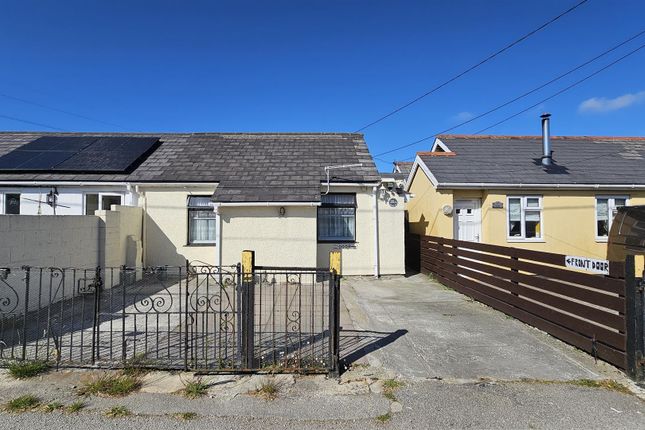 2-bed house on 26a, Upton Towans, Hayle, £160,000