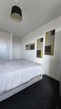 Flat 6, 100, North Park Road, Birmingham photo 3