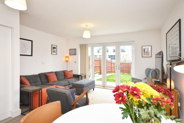 10, The Pynes, Bristol photo 4