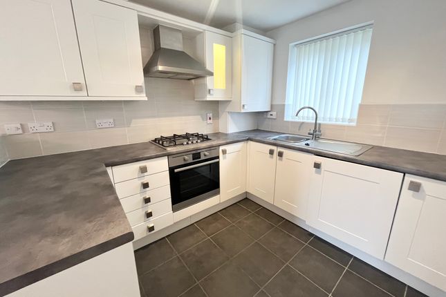 Flat to rent in Cottams Close, Wigston
