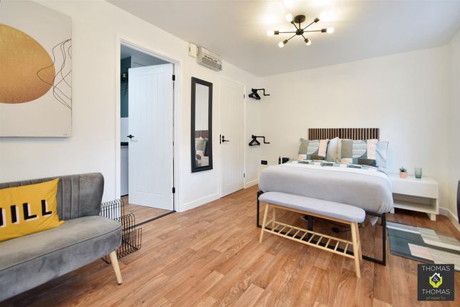 Flat 5, Denmark House, Gloucester photo 3