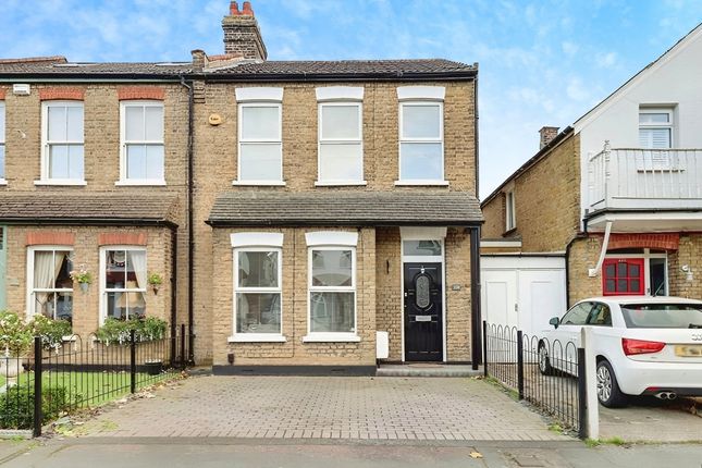 Thumbnail End terrace house to rent in North Avenue, Southend-On-Sea