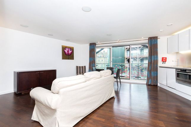 Thumbnail Flat to rent in Islington On The Green, 12A Islington Green, Angel, Islington, London
