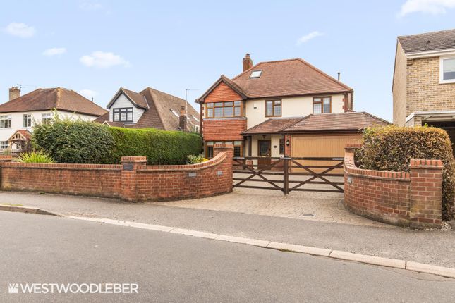 38, Downfield Road, Hertford photo 2
