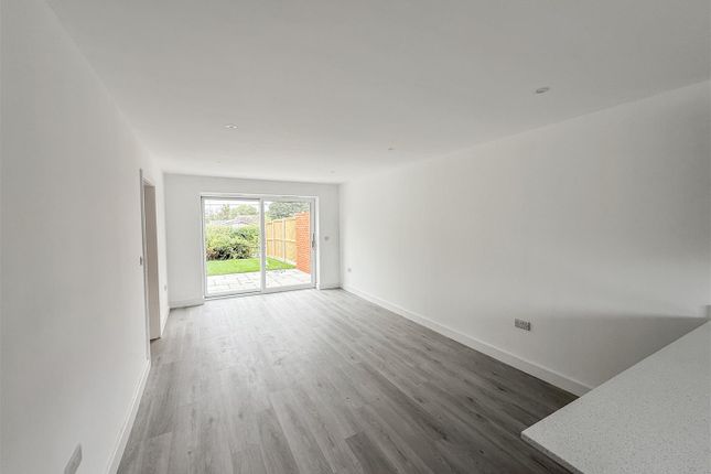 1, Deanland Road, Hailsham photo 3