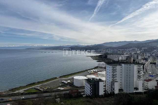 Apartment for sale in Yalıncak, Ortahisar, Trabzon, Türkiye