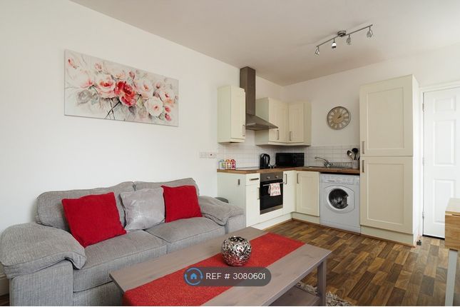 Apartment 2, Musters Road, West Bridgford , Nottingham , NG2 7PY photo 4