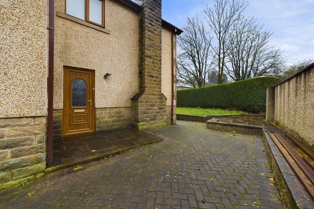 Thumbnail Detached house for sale in Carrbottom Grove, Bradford