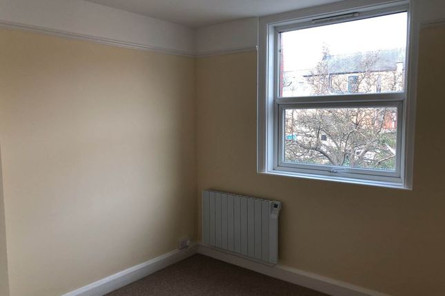 17 Alexandra Road, Aberystwyth photo 4