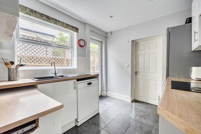 56, Curzon Street, Berkshire photo 4