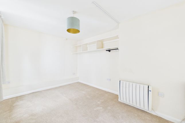 Studio Flat, 120, Portland Road, Hove photo 3