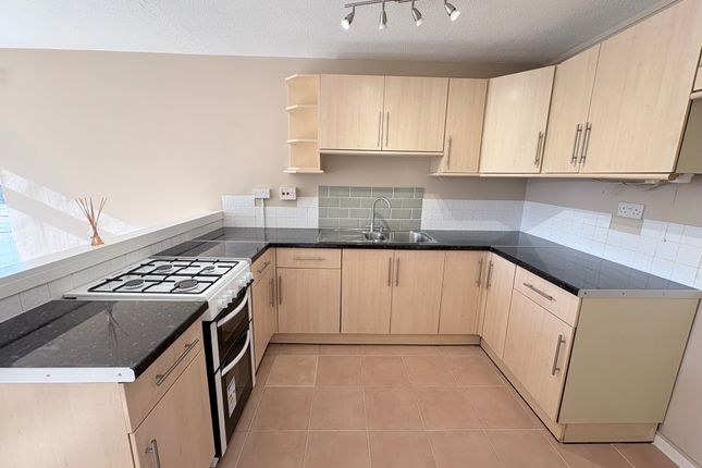 17, Holly Place, Eastbourne photo 3