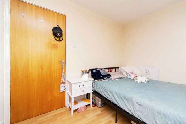 Apt 15, Liverpool photo 3