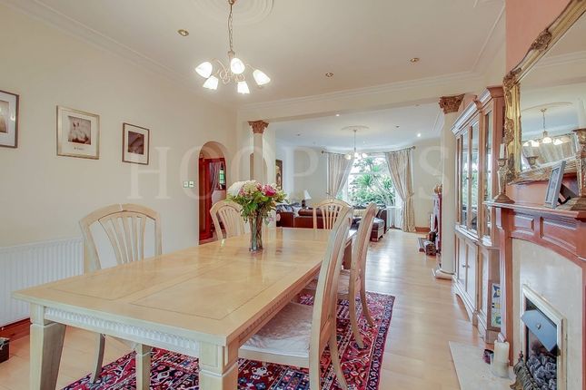 282, Dollis Hill Lane, London photo 4