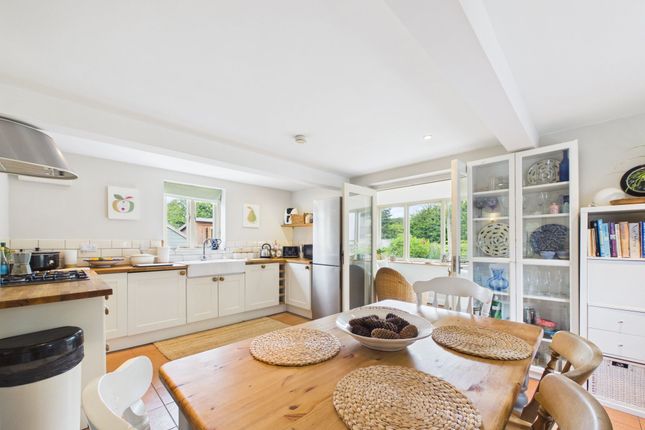 9 Bedehouse Lane, Matlock photo 3
