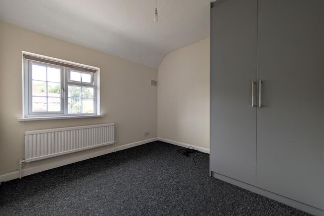 21, Wescott Way, Uxbridge photo 4
