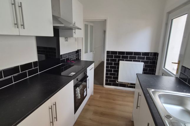 44, Ronald Road, Doncaster photo 5