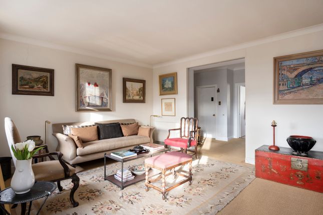 Flat for sale in Stanhope Gardens, South Kensington