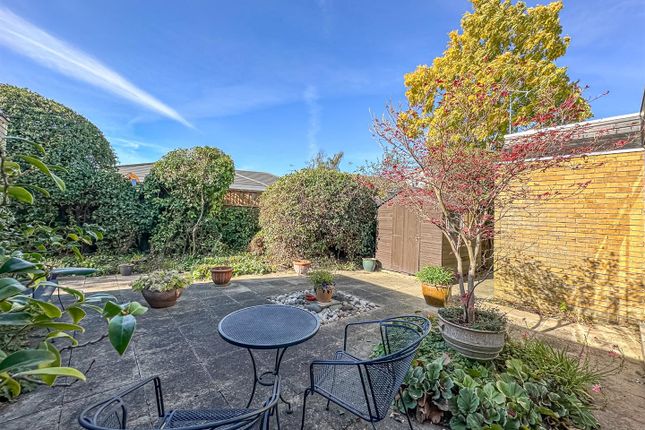 Bungalow for sale in Branksome Avenue, Hockley