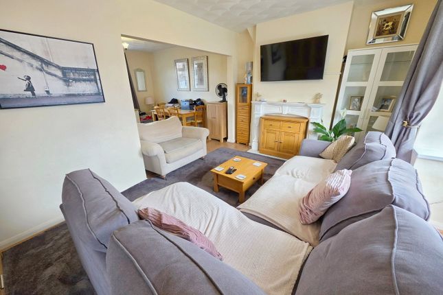 9, Clark Street, Barnsley photo 2