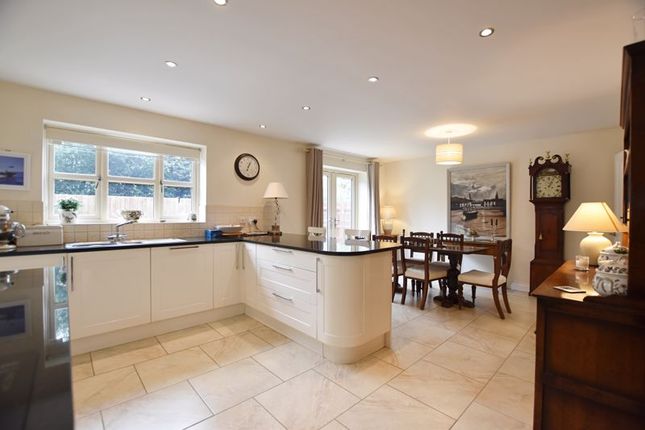 6, Fenton Fields, Lincoln photo 3