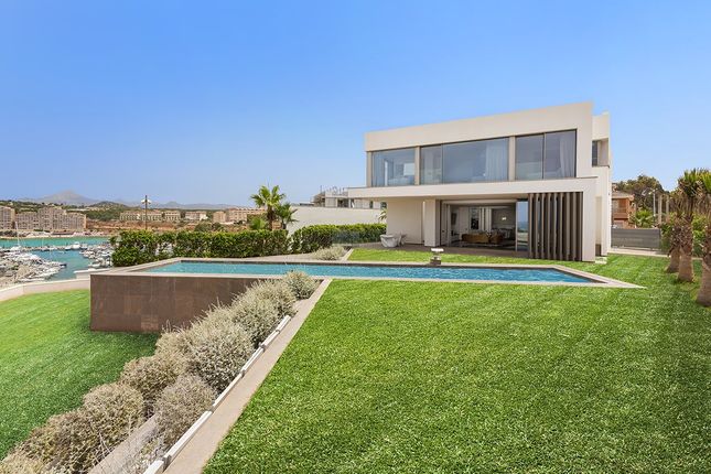 Property for sale in Villa, Santa Ponsa, Calvia, Mallorca, 07180