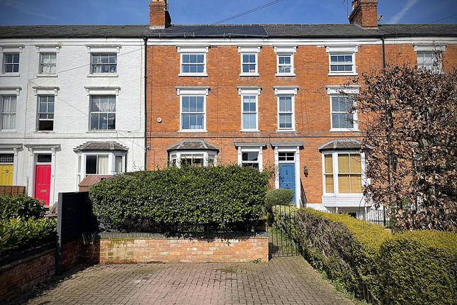 Town house for sale in Clarendon Road, Kenilworth