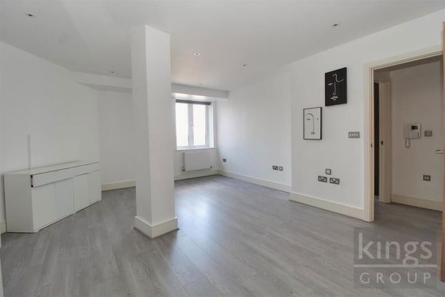 Flat 42 Burlington House, Swanfield Road, Waltham Cross photo 3