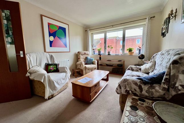 34 Homeborough House, Brinton Lane, Southampton photo 2