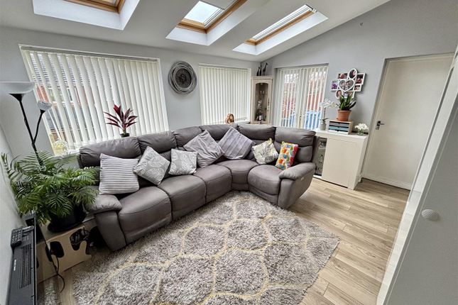 48, Esh Wood View, Ushaw Moor photo 4