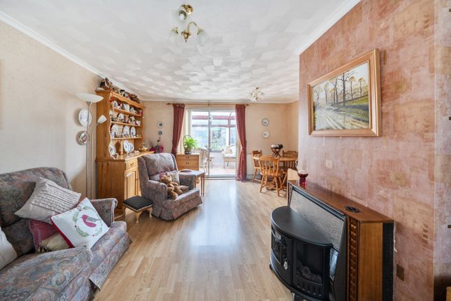 11, Wingate Close, Oxfordshire photo 2